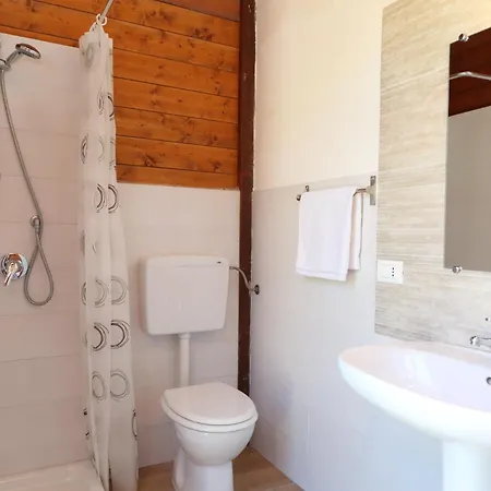 公寓 切法卢阿格里乌利维公寓 切法卢