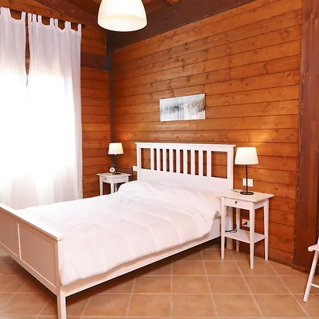 切法卢阿格里乌利维公寓 * 切法卢