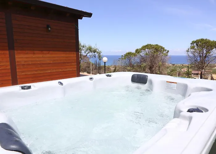 아파트 Agli Ulivi - By Vacation Service